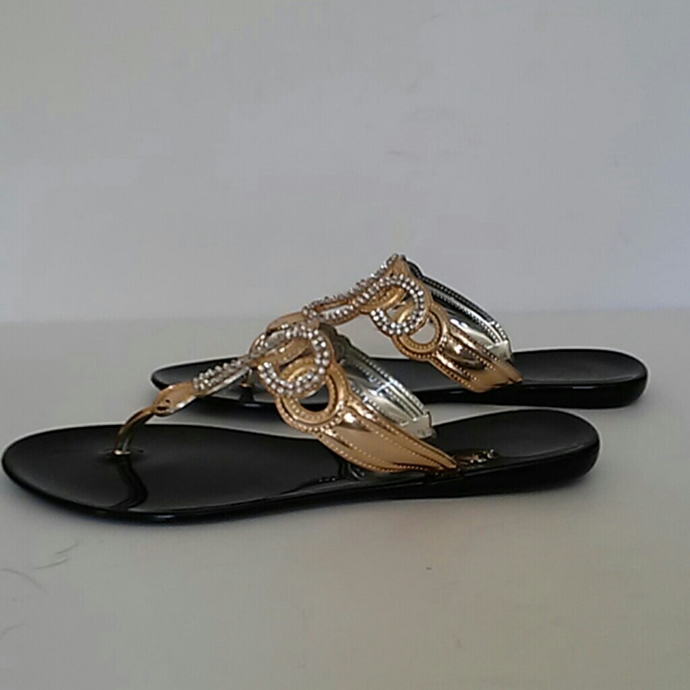 KALI | Gold/Silver Rhinestone Flip Flops - Picture 5 of 7